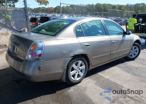 2004 Nissan Altima 2.5 Sl z USA, uszkodzony, nr VIN 1N4AL11D74C197701